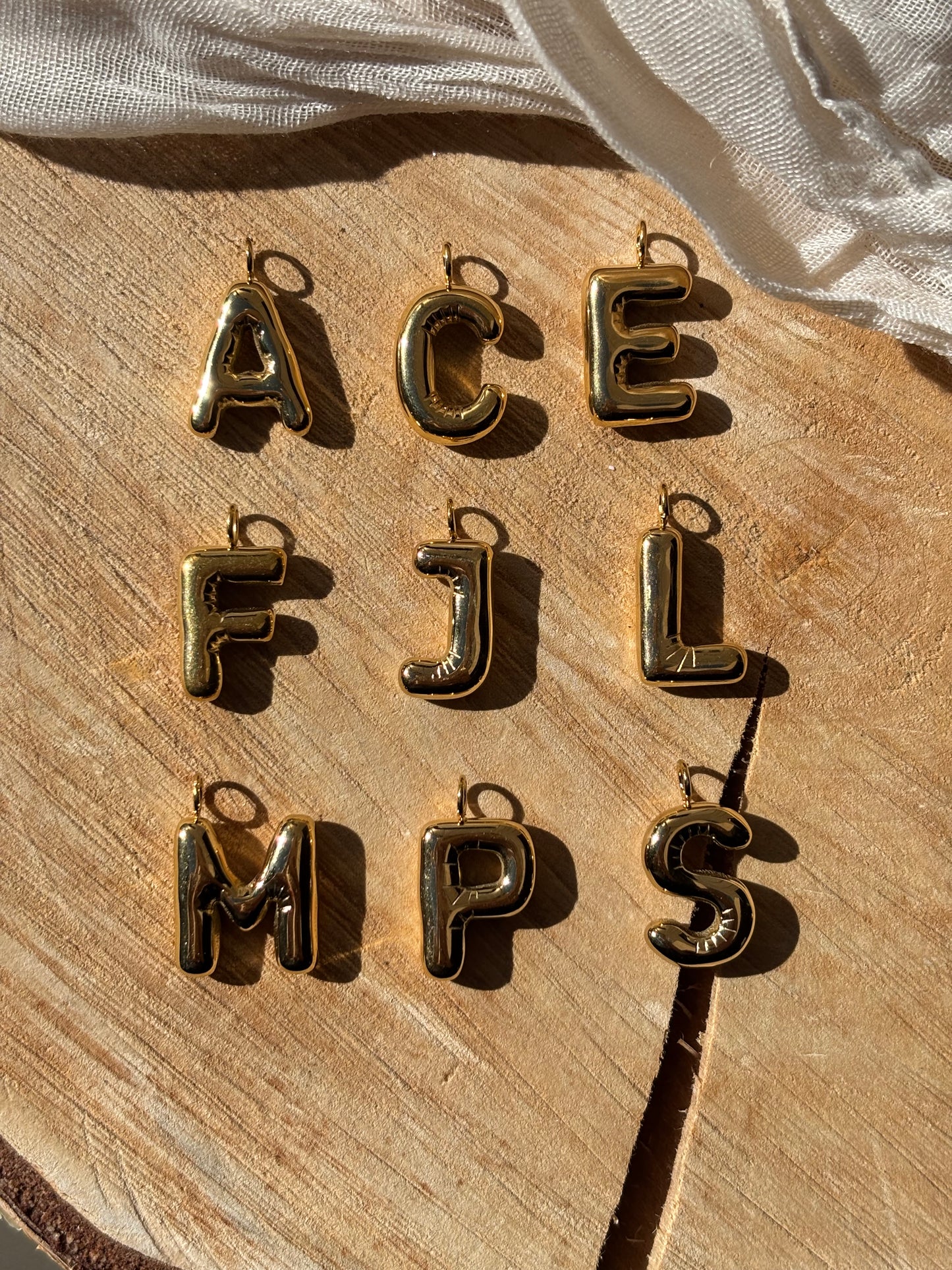 Les charms